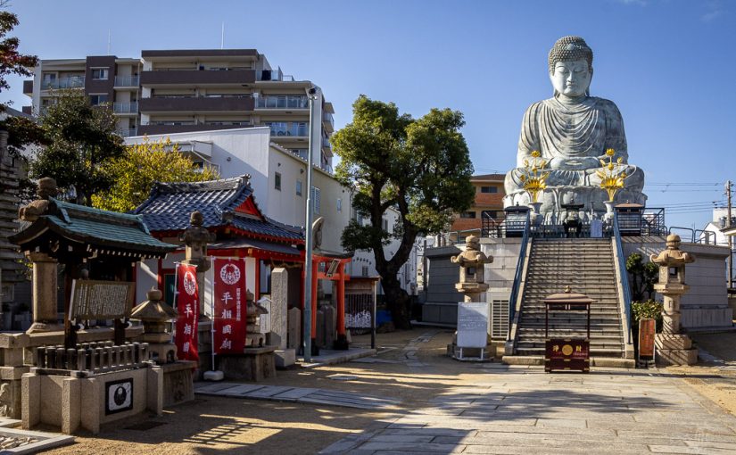 Japan (2019) – Kobe – Nofuku-ji Tempel (Gigant Buddha / Hyogo Daibutsu)